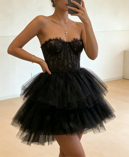 Simple A-Line Black Tulle Multi-Layered Homecoming Dress Strapless Short Cocktail Dress S384