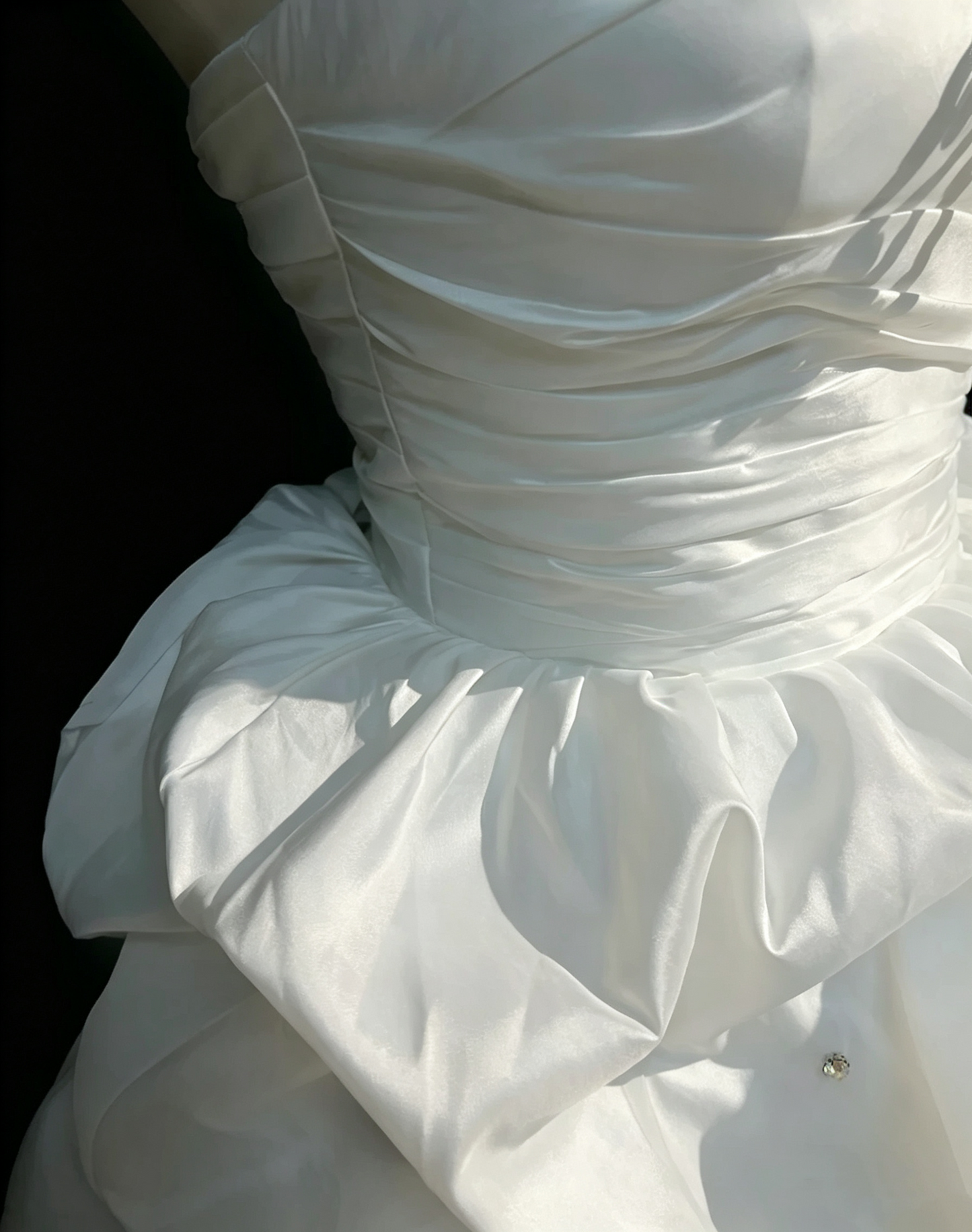 Pretty White Satin Pleated A Line Short Homecoming Dress,Strapless Short Party Gown D3366