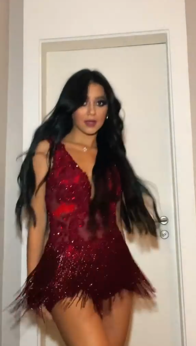 Sexy V Neck Burgundy Sequin Tassel Sheath Short Graduation Homecoming Dress Cocktail Dress D4769