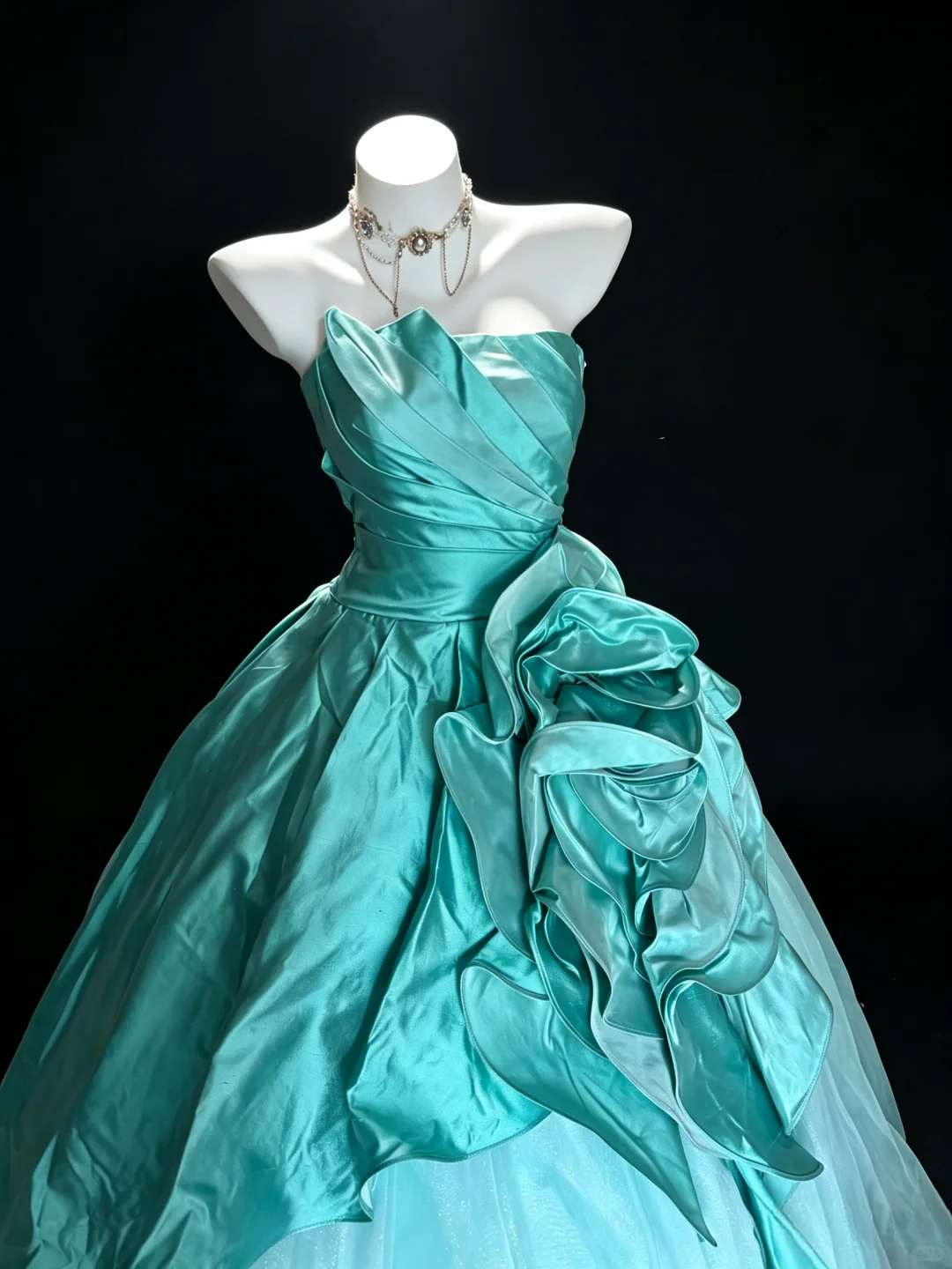 Sweet Turquoise Strapless Satin Tulle Floral Quinceanera Dress Sweet 15 16 Dress D5239