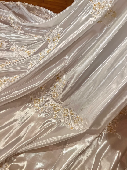 Charming Off The Shoulder White Satin Beaded Long Wedding Dress Bridal Gowns With Gloves D2032