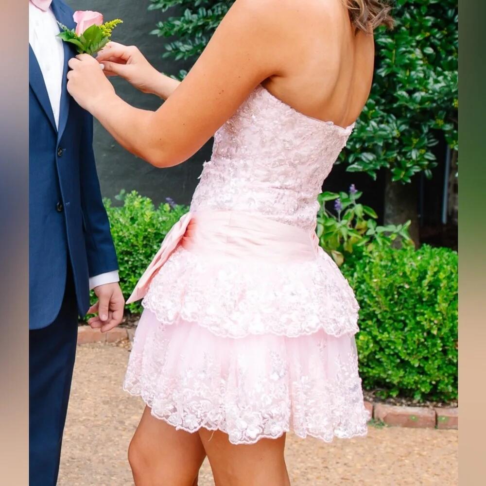Sweet Pink Strapless Tulle Sequin A Line Short Homecoming Dress Birthday Outfit With Bow D4022