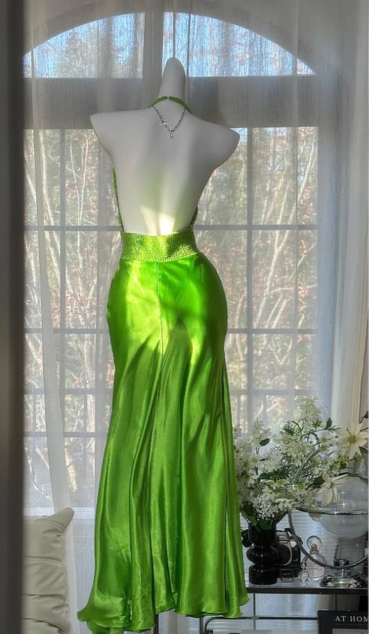 Unique Green Halter Satin Beaded Mermaid Party  Dress Backless Long Evening Dress Wedding Guest Dress D2103