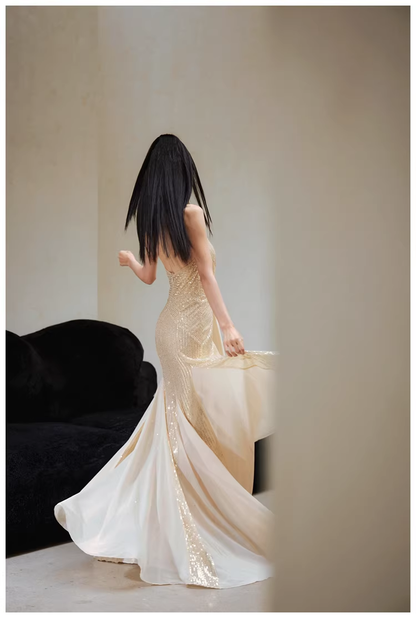 Gorgeous Halter V Neck Champagne Gold Sequin Mermaid Long Evening Dress Formal Birthday Outfits D2424