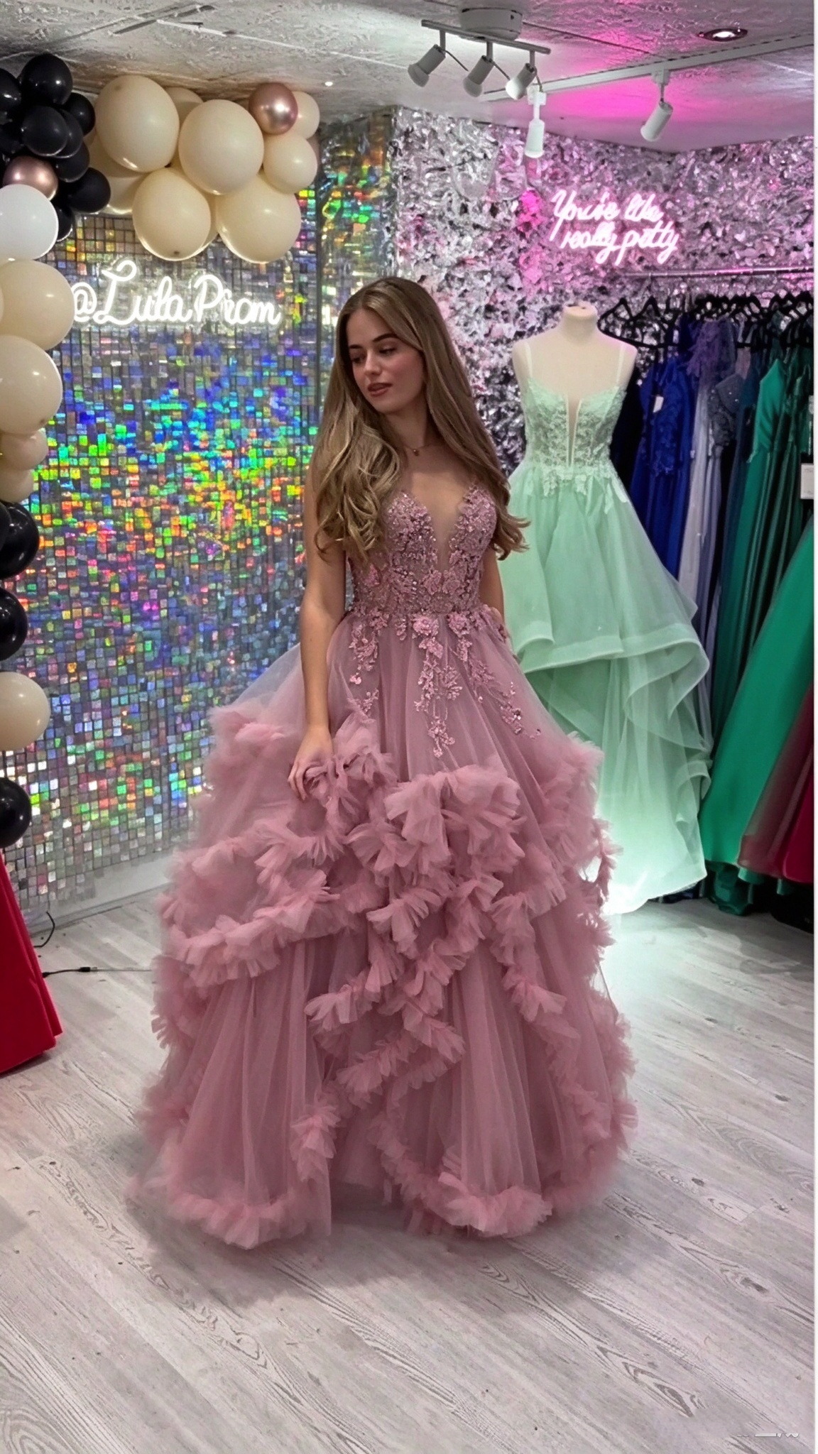 Modern Spaghetti Straps Purple Tulle Appliques Long Evening Dress Party Gowns D5446
