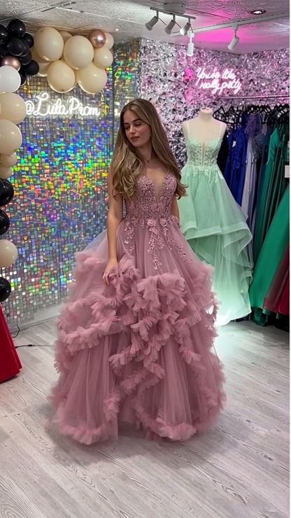 Modern Spaghetti Straps Purple Tulle Appliques Long Evening Dress Party Gowns D5446