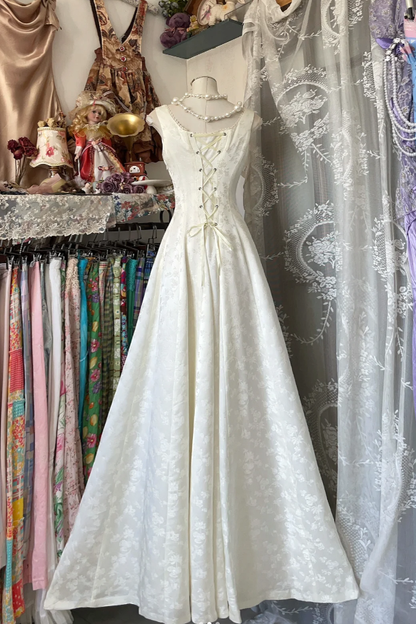 Classy Sleeveless White Satin Print Floral A Line Long Wedding Guest Dress Evening Gown D1523