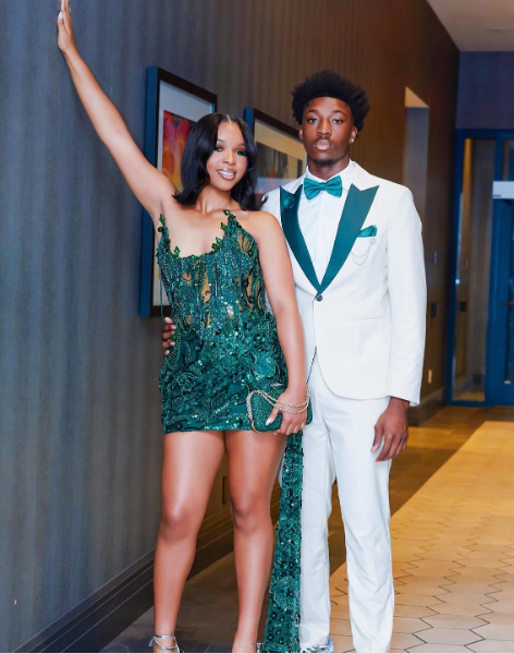 Gorgeous Emerald Green Strapless Satin Beaded Sheath Short Homecoming Dress Birthday Outfits D3582