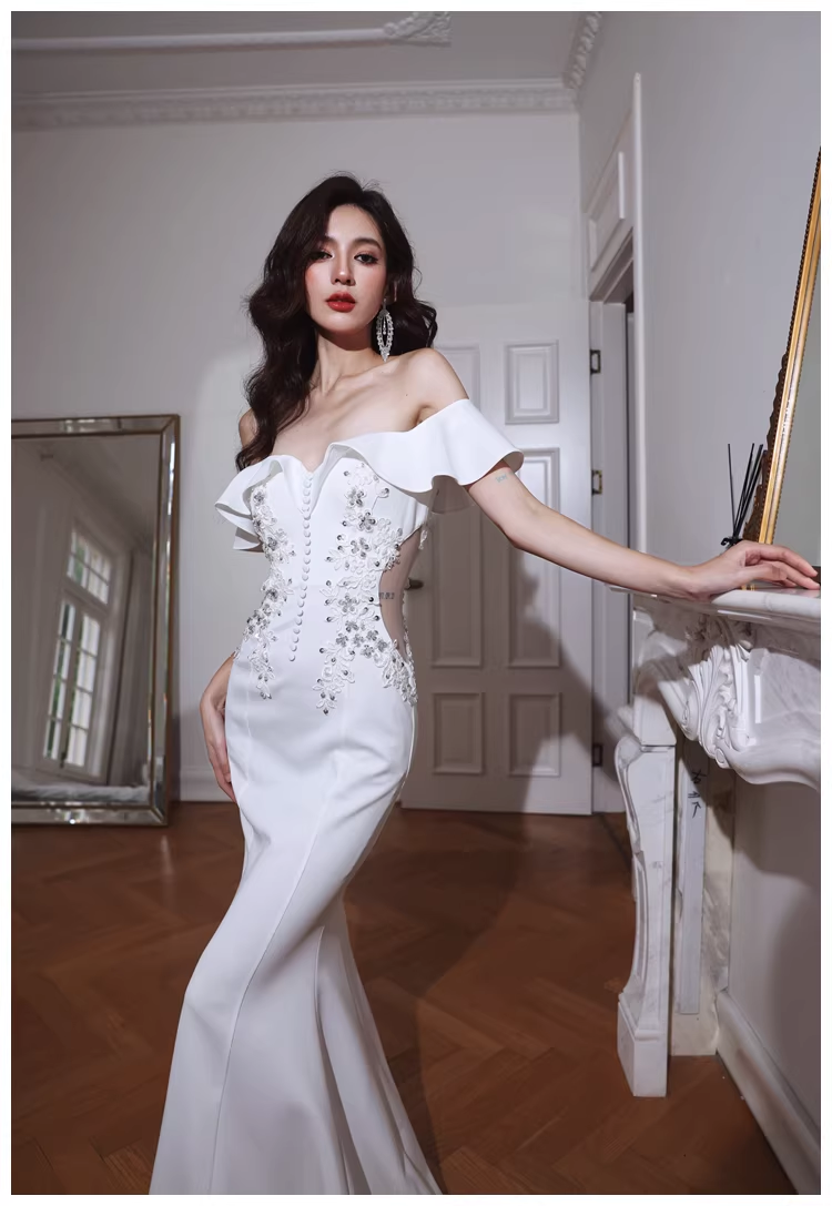 Elegant Off The Shoulder White Satin Appliques Mermaid Evening Dress Long Wedding Guest Dress D2430