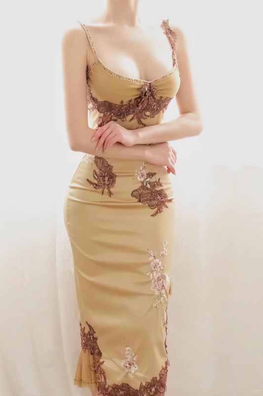 Vintage Spaghetti Straps Satin Beaded Appliques Sheath Long Prom Dress Party Dress D2709