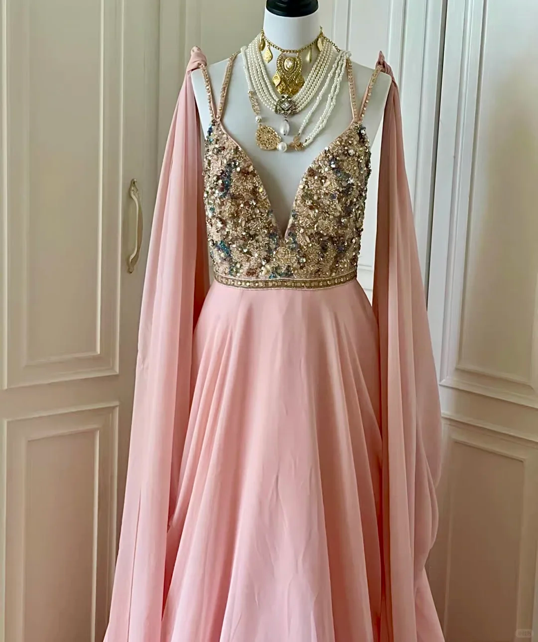 Gorgeous Spaghetti Straps V Neck Chiffon Sequin Beaded Long Wedding Guest Dress,Pink Mermaid Evening Dress D3098