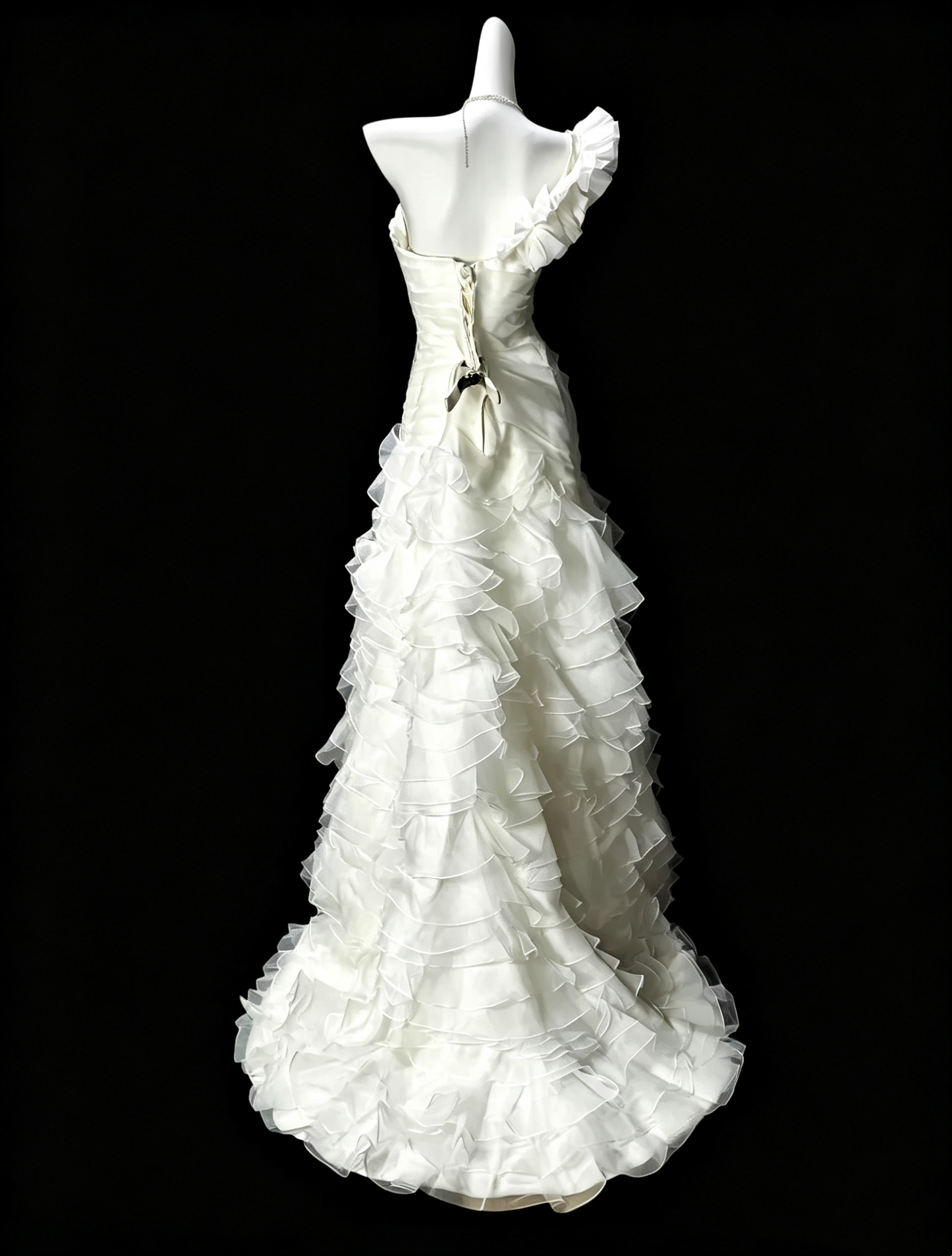 Glamorous One Shoulder Tulle Pleated Ruffled Mermaid Evening Dress,White Long Party Gown With Beads D3645