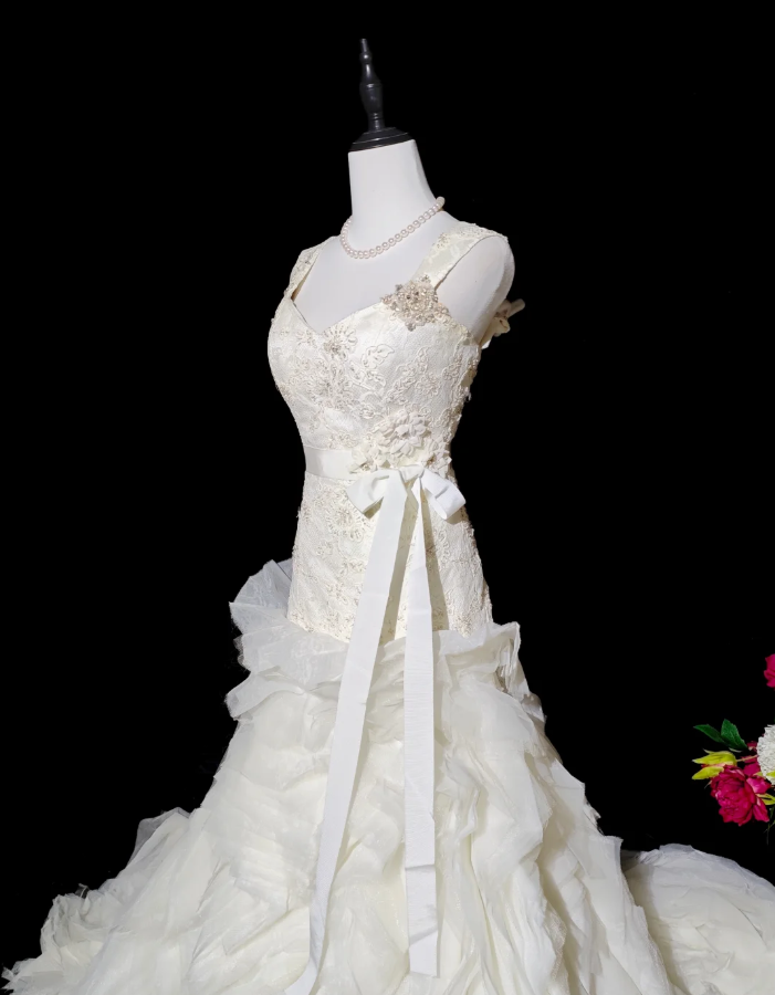 Pretty Spaghetti Straps Satin Appliques Beaded Tulle Pleated Mermaid Long Wedding Dress Bridal Dress D2371