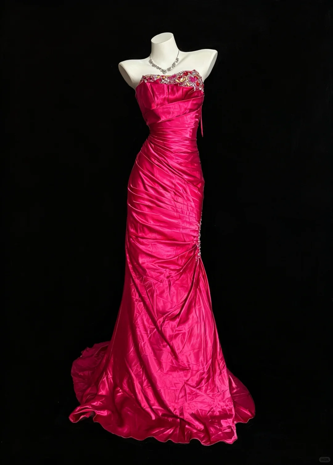 Elegant Rose Red Strapless Satin Beaded Mermaid Long Prom Dress Evening Dress D5225