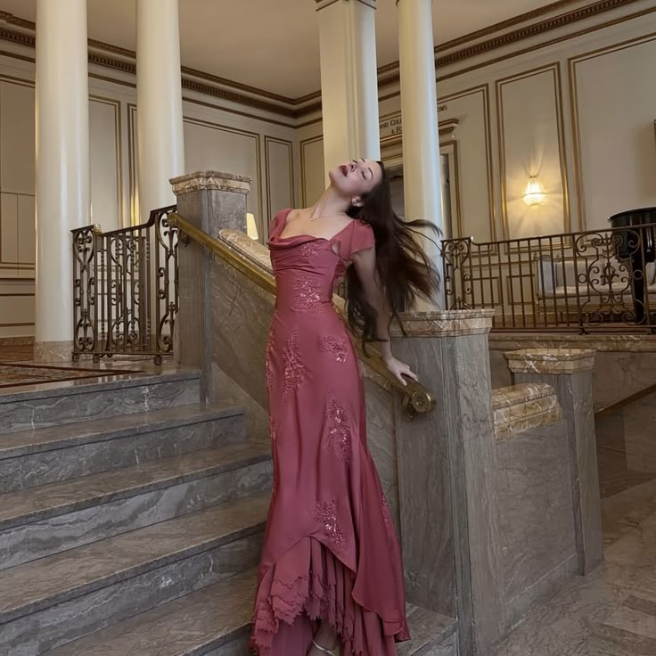 Pretty Square Neck Chiffon Beaded Long Party Dress Burgundy Mermaid Evening Gown D5118