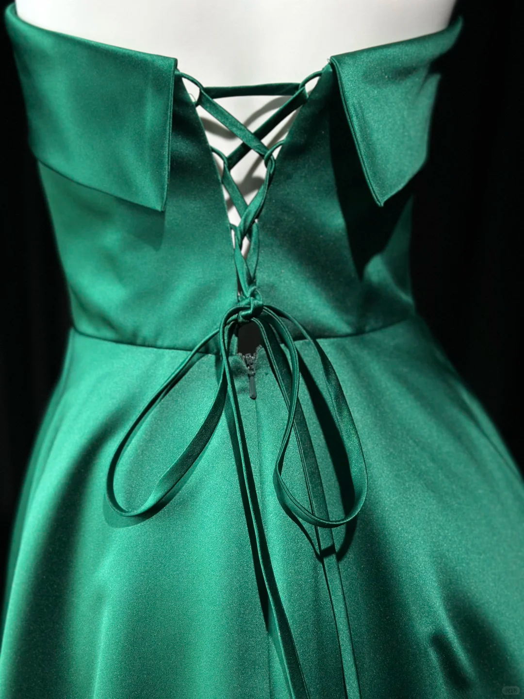 Vintage Strapless Satin A Line Long Wedding Guest Dress Green Birthday Evening Dress Prom Gowns D2518