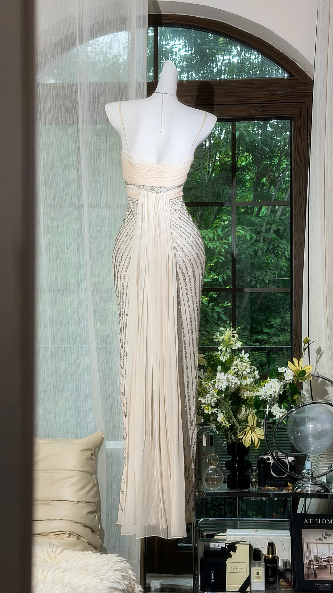 Gorgeous Spaghetti Straps Light Champagne Chiffon Sequin Beaded Mermaid Evening Dress Long Party Gown D2936