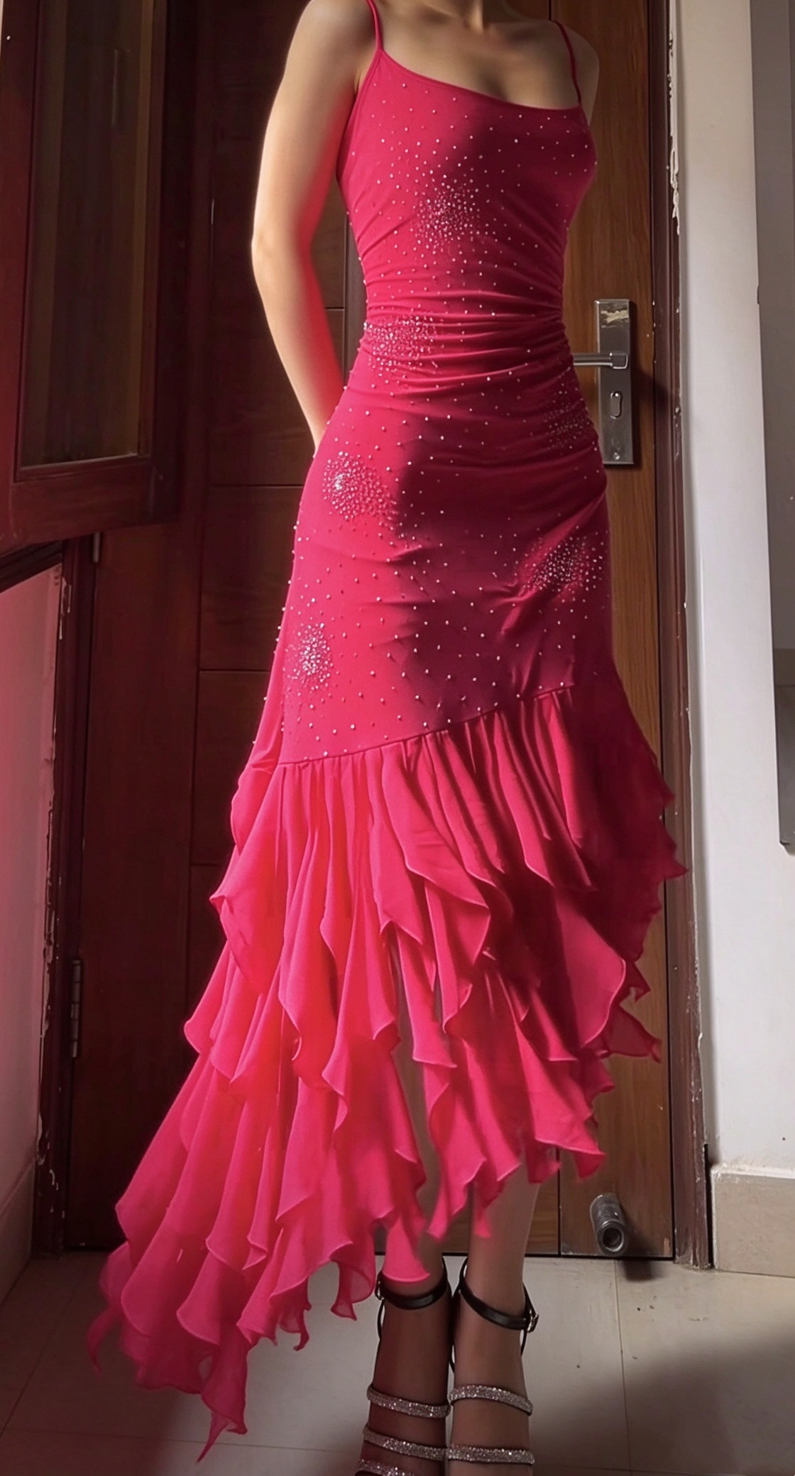 Charming Spaghetti Straps Chiffon Ruffles Beaded Long Prom Dress Hot Pink Mermaid Party Dress D5107