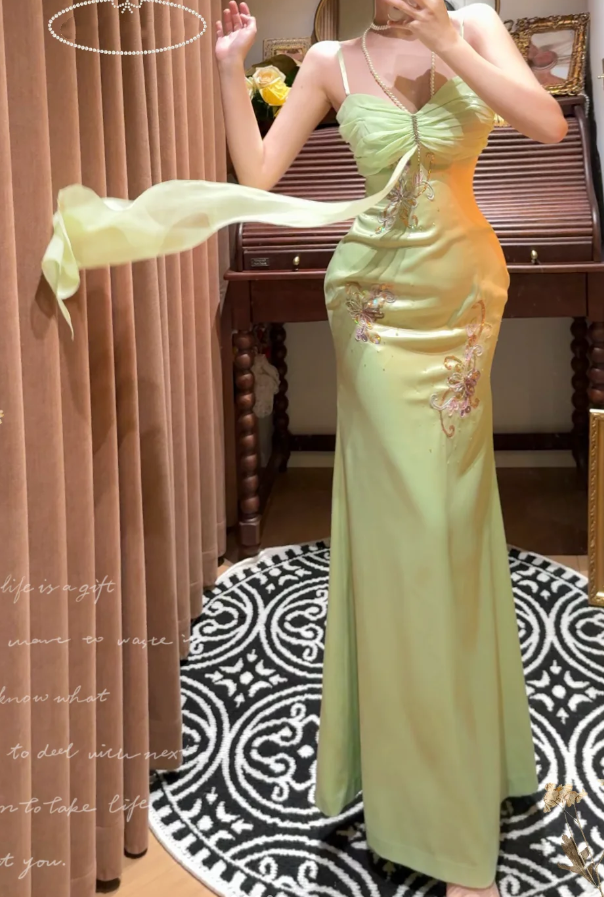 Classy Spaghetti Straps Green Satin Beaded Mermaid Long Wedding Guest Dress Formal Birthday Party Dress D2051