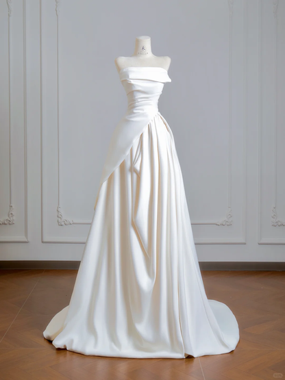 Elegant Strapless Ball Gown White Satin Pleated Long Wedding Dress D2506