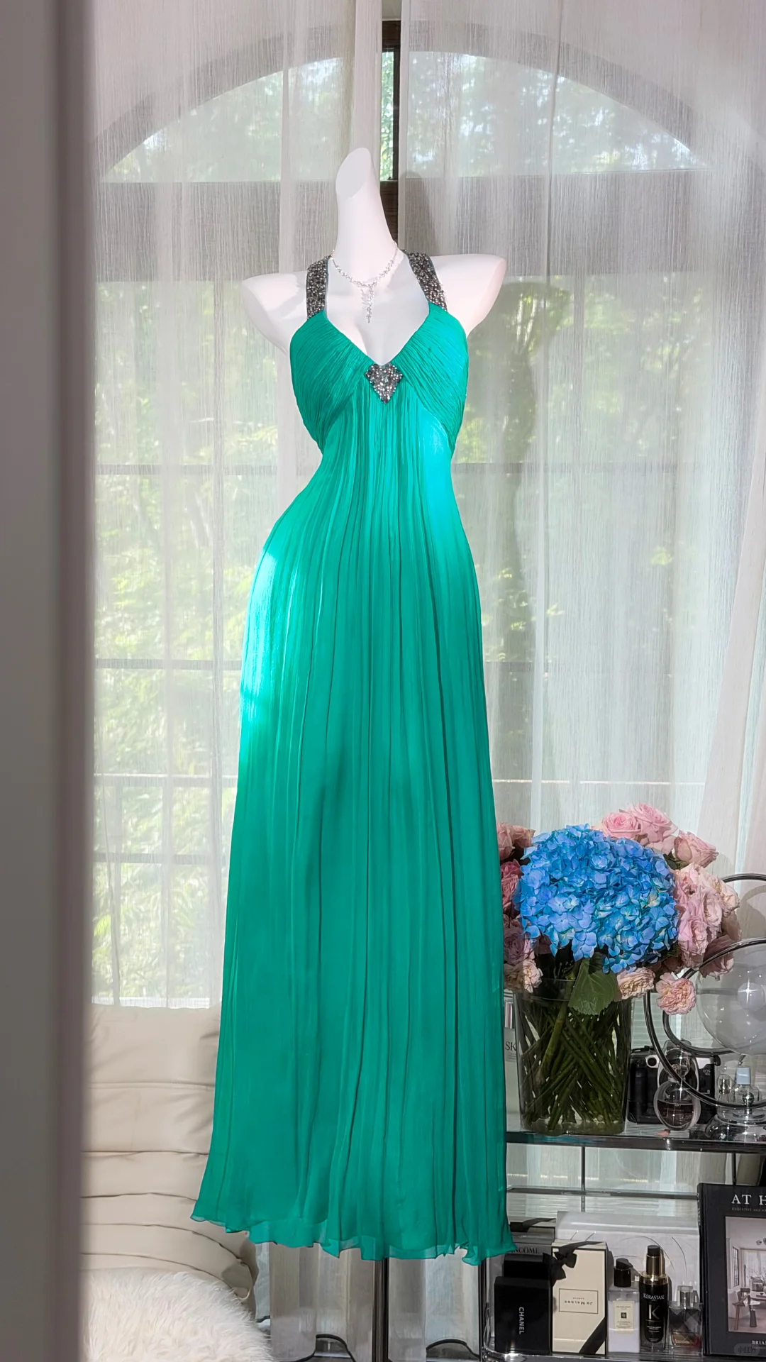 Charming Halter Chiffon Pleated Beaded A Line Long Wedding Guest Dress,Green V Neck Party Dress Prom Dress D2935