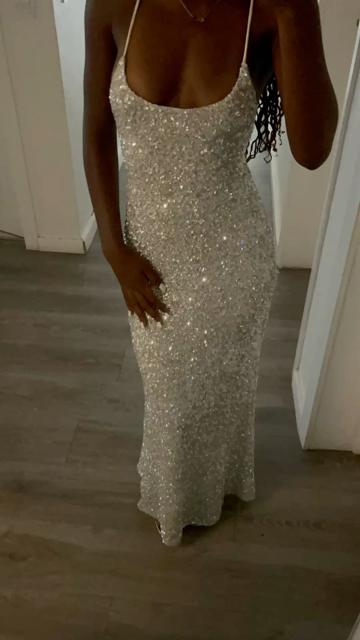 Sparkly Spaghetti Straps Sequin Mermaid Long Party Dress White Long Evening Dress D4722