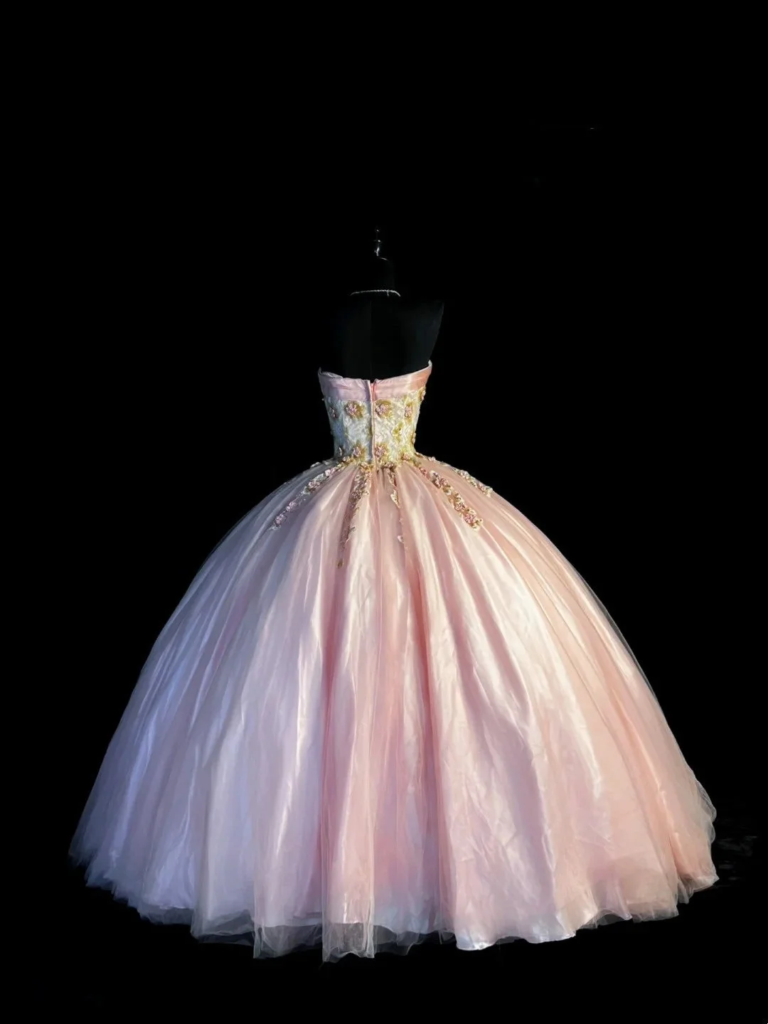 Sweet Ball Gown Strapless Pink Applique Tulle Long Quinceanera Dresses Sweet 15 16 Birthday Outfits D4266