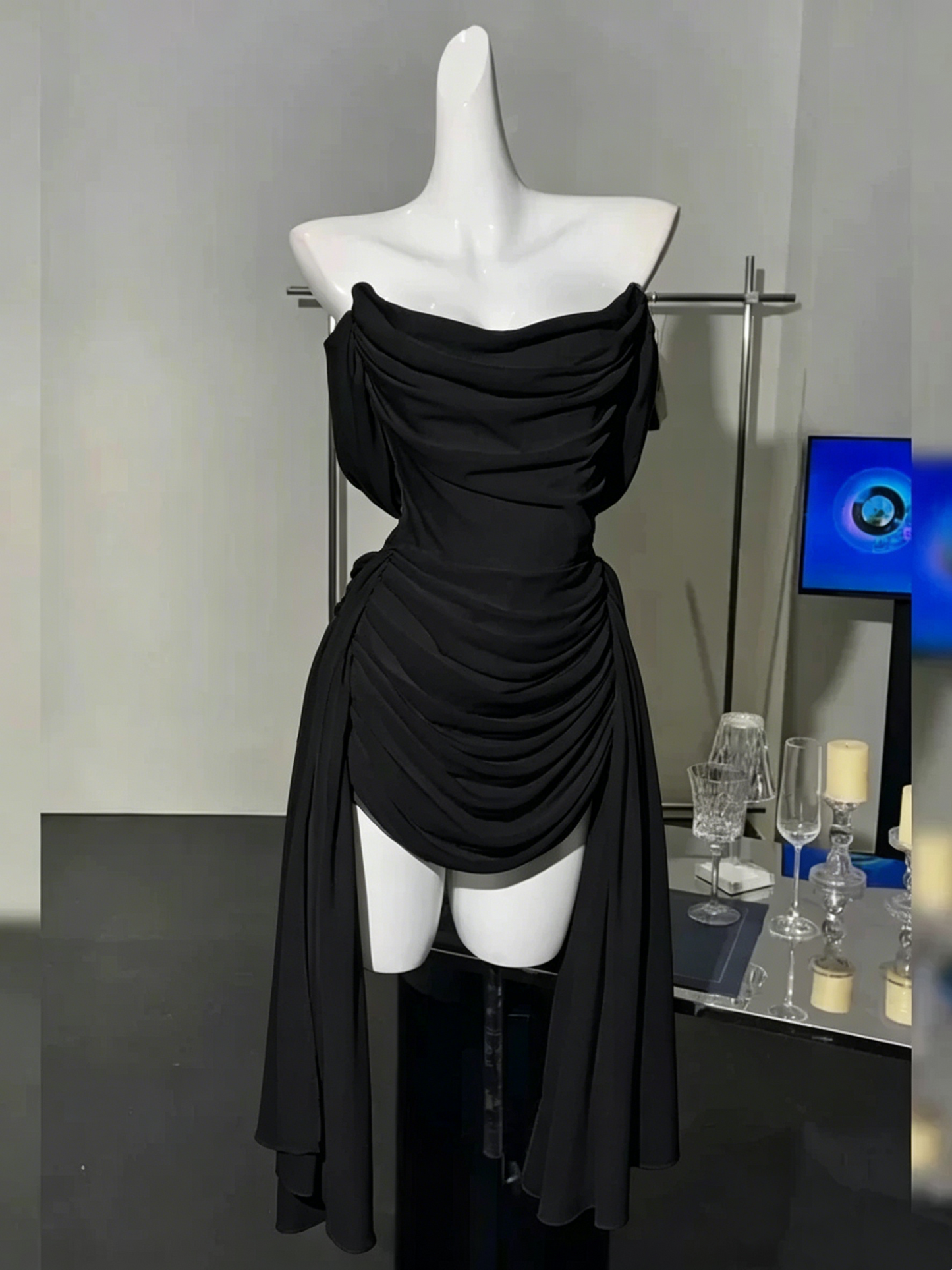 Pretty Strapless White Chiffon Pleated Sheath Short 8th Grade Homecoming Dress Birthday Dress S917