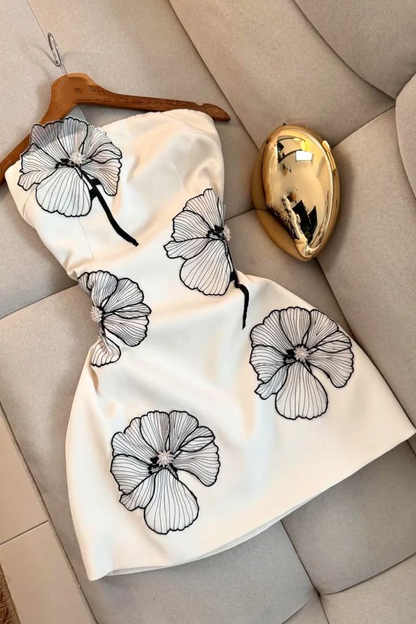 Pretty Strapless White Satin Lace Flowers Short Prom Dress Formal Birthday Outfits Homecoming Dress D337