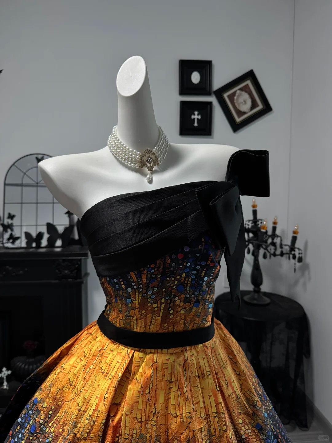 Chic Strapless Satin Short Party Dress Homecoming Dress D4711