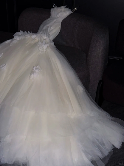 Classy Strapless White Tulle Pleated Floral Mermaid Long Wedding Dress D3081