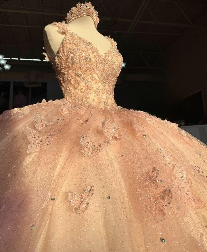 Glamorous Pink Tulle Sequin Beaded Appliques Quinceanera Dress Sweet 16 Dress With Bow D990