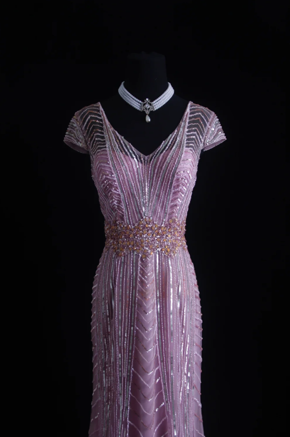 Gorgeous Pink V Neck Tulle Sequin Beaded Mermaid Evening Dress Prom Gown D1157