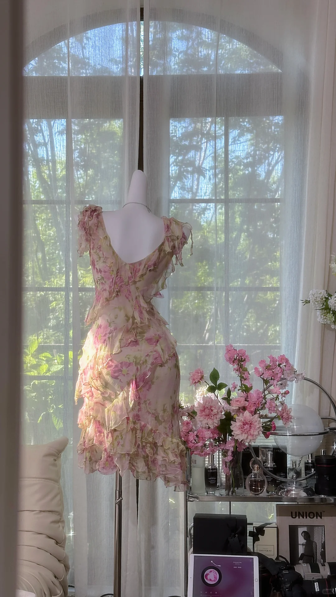 Cute Pink V Neck Chiffon Print Floral Ruffles Short Homecoming Dress 15th Birthday Outfits D2525