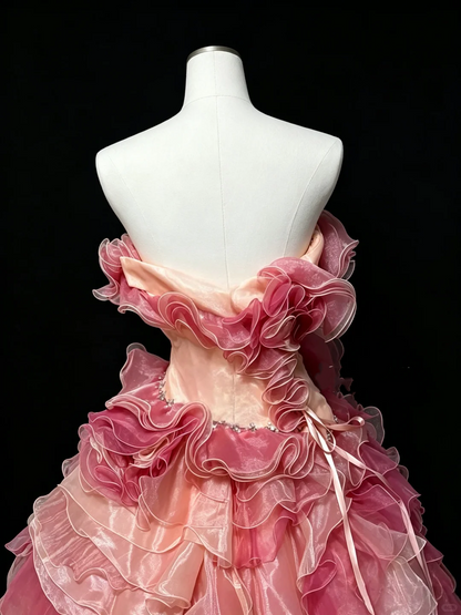 Retro Ball Gown Pink Gradient Strapless Tulle Layered Ruffles Beaded Quinceanera Dress D5277
