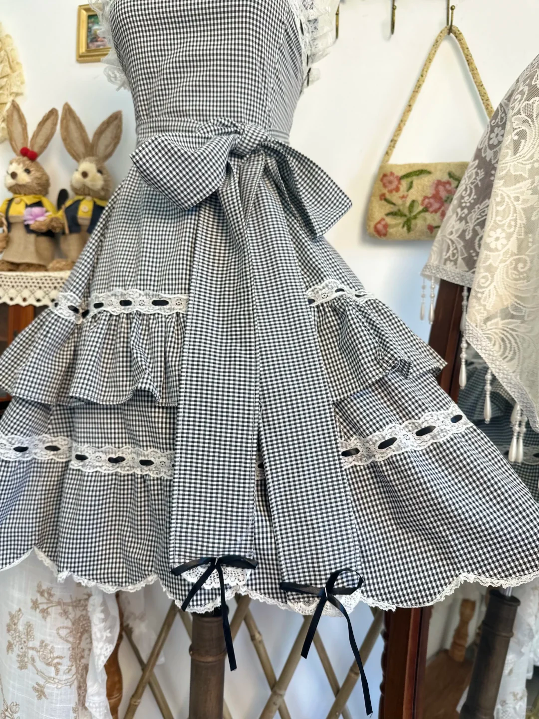 Cute Gray Lace Satin A Line Short Prom Dress Formal Homecoming Dress D313