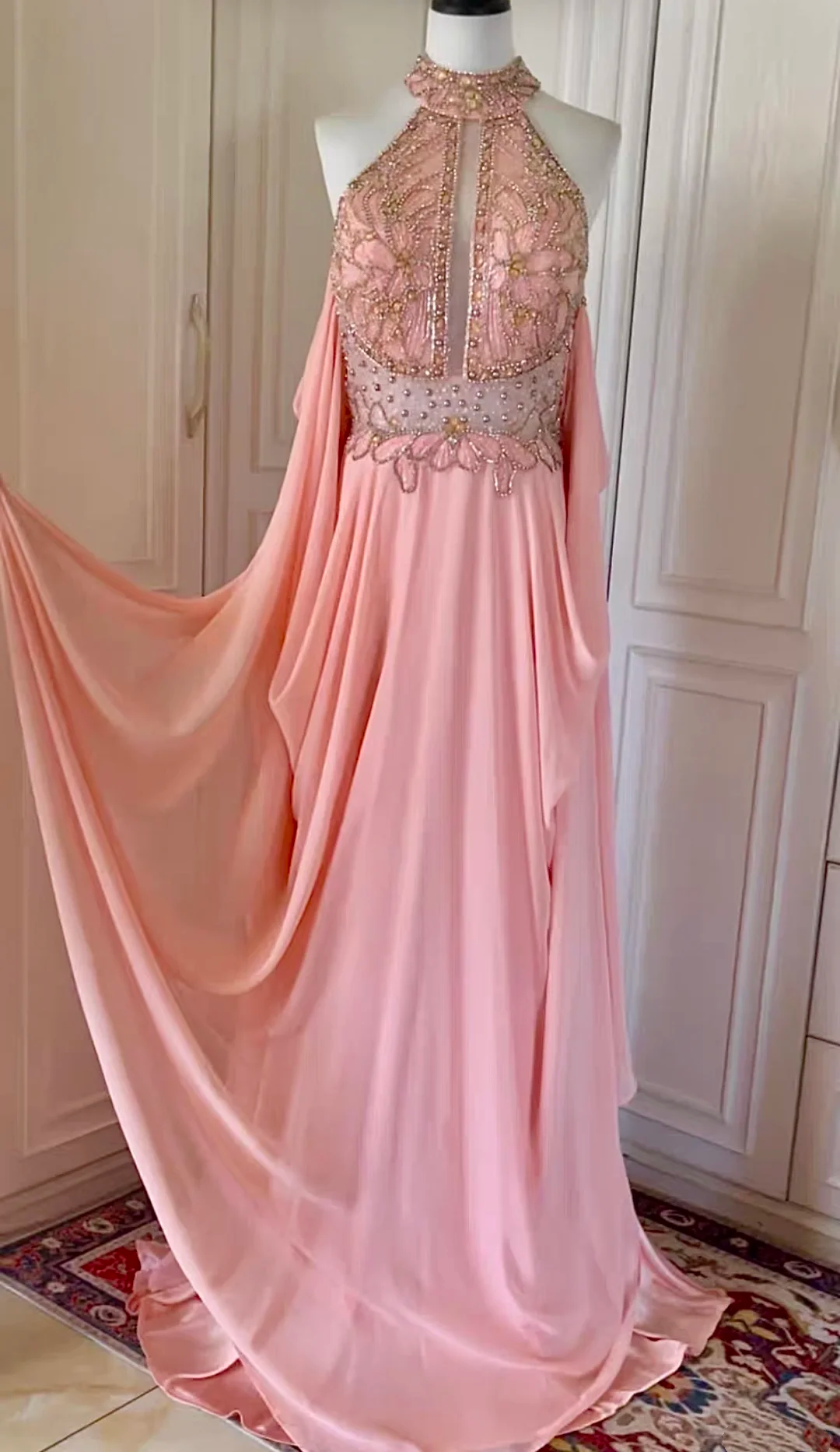 Glamorous Pink Halter Chiffon Beaded Mermaid Long Evening Dress Party Gown D3097