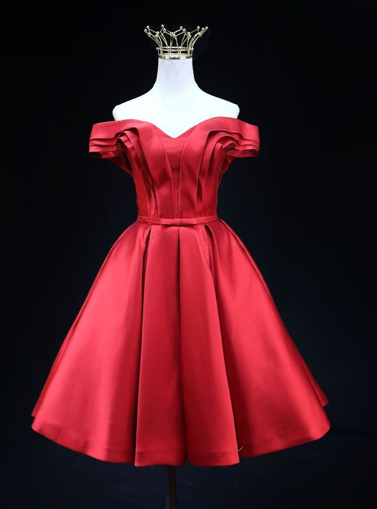 Vintage Burgundy Satin Off the Shoulder Pleats Short Graduation Homecoming Dress Birthday Outfits S933