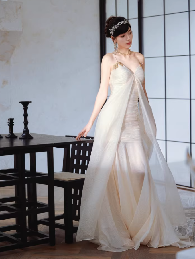 Charming Spaghetti Straps Light Apricot Chiffon Pleated Mermaid Long Evening Dress 18th Birthday Outfits D2451