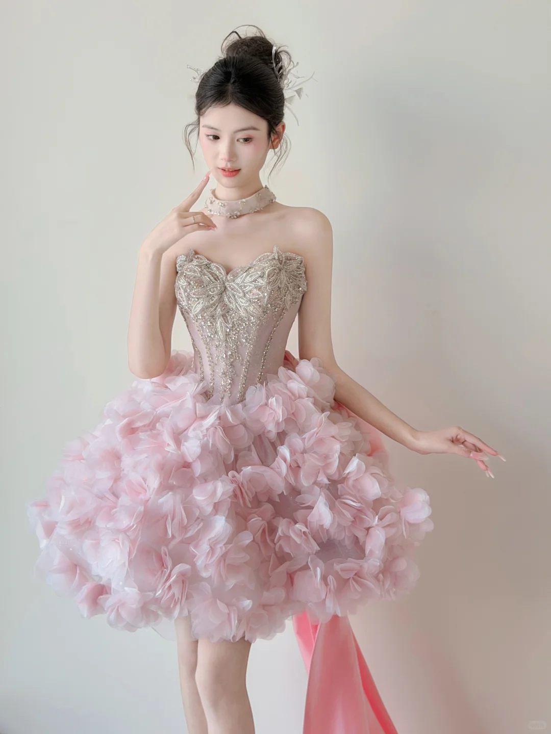 Glamorous Pink Strapless Beaded Tulle Petals A Line Short Homecoming Dress Birthday Outfits D3134