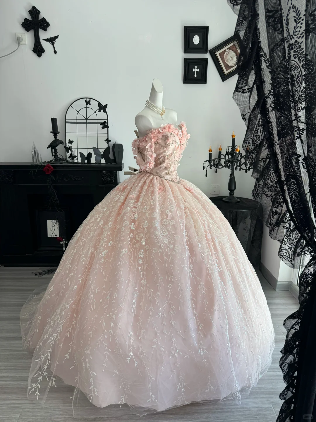 Cute Pink Off The Shoulder Tulle Sequin Floral Beaded Quinceanera Dress Sweet 15 16 Dress With Appliques D4718