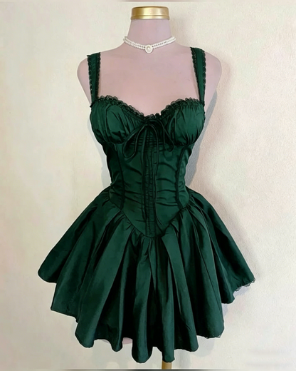 Elegant Black Sweetheart Neck Satin A Line Birthday Outfits Formal Graduation Homecoming Dress S768