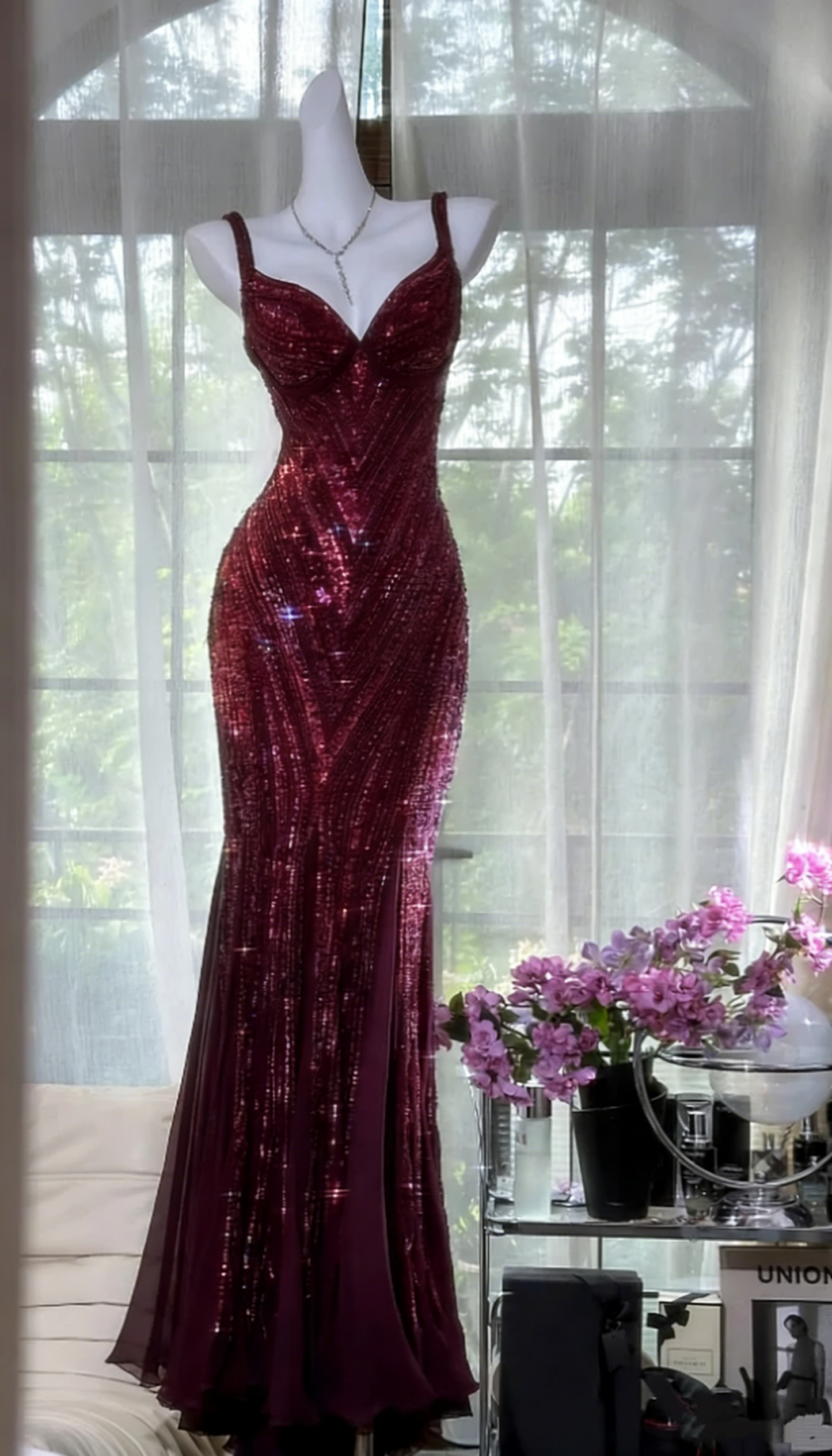 Vintage V Neck Dark Purple Chiffon Sequin Mermaid Long Party Gown Evening Dress D980