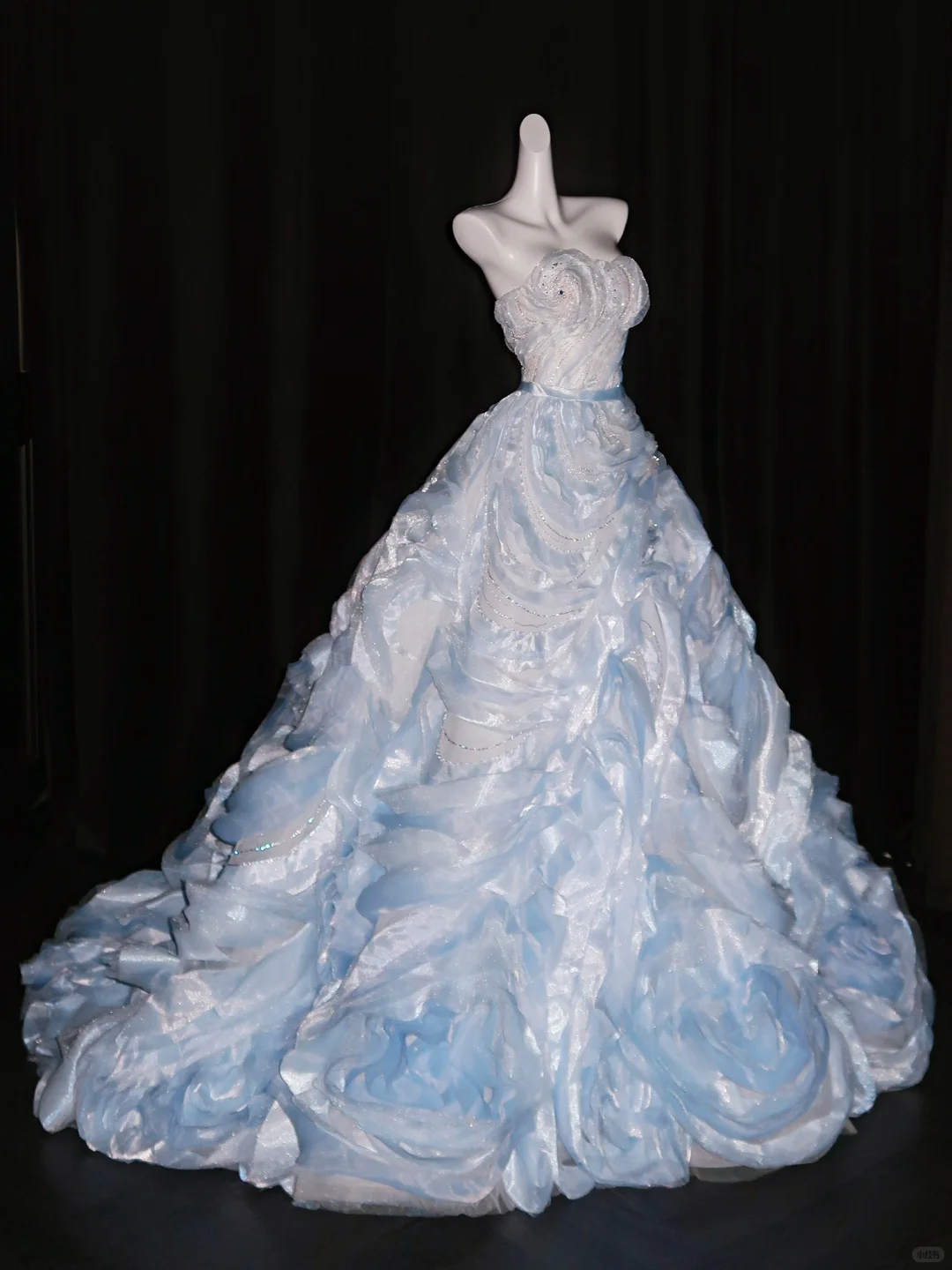 Beautiful Blue Strapless Tulle Floral Sequin Beaded Long Wedding Dress Bridal Gowns D3075