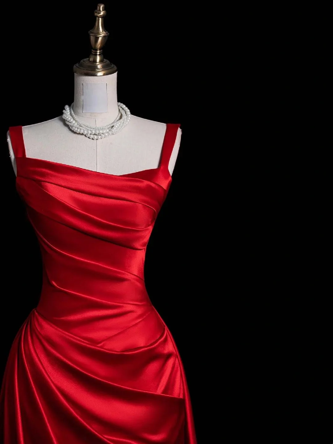 Fashion Spaghetti Straps Satin Pleated Long Wedding Guest Dress Red Mermaid Square Neck Long Evening Dress D4853