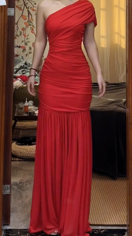 Elegant One Shoulder Red Chiffon Pleated Mermaid Prom Dress Long evening Gown  D1237