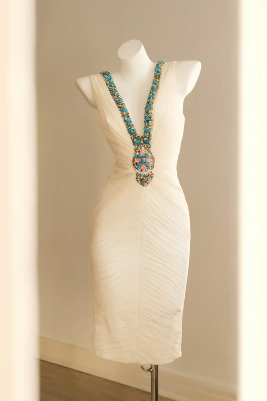 Elegant V Neck Sleeveless Chiffon Beaded Sheath Knee Length Prom Dress White Party Gown D2732