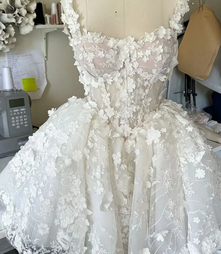 Elegant Spaghetti Straps Tulle A Line Short Homecoming Dress,White Short 15th Birthday Outfits D3804
