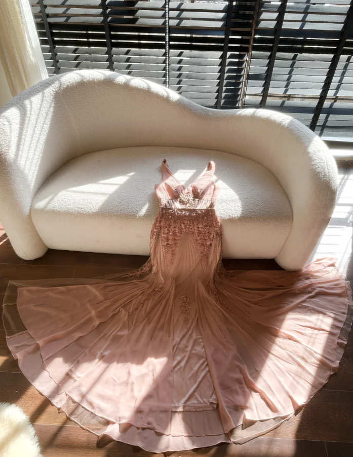 Pretty Pink V Neck Chiffon Beaded Mermaid Long Evening Dress Birthyday Prom Gowns D2077