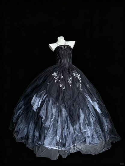 Vintage Strapless Quinceanera Dress Black Gray Tulle Appliques Sweet 16 Dress D5270